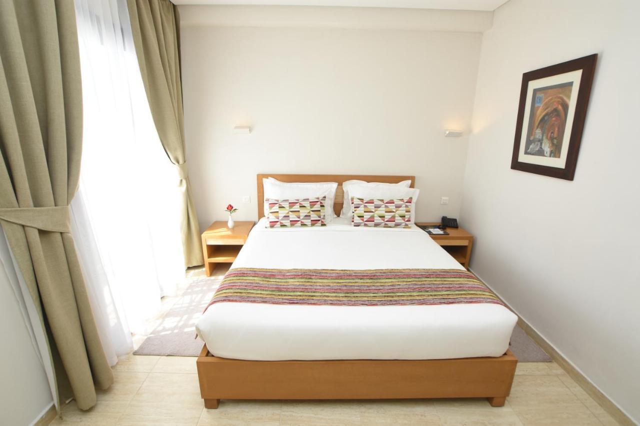 Downtown Tunis Hotel Exterior photo