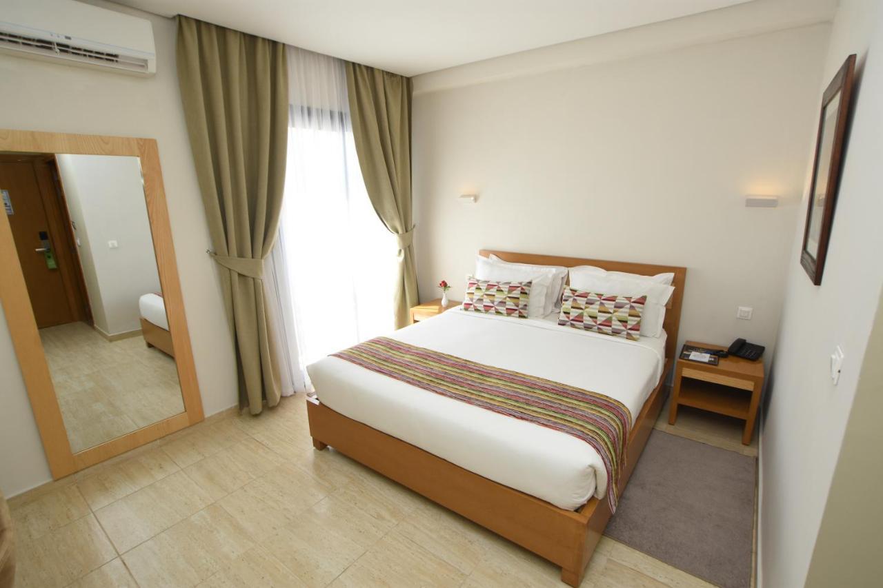 Downtown Tunis Hotel Exterior photo